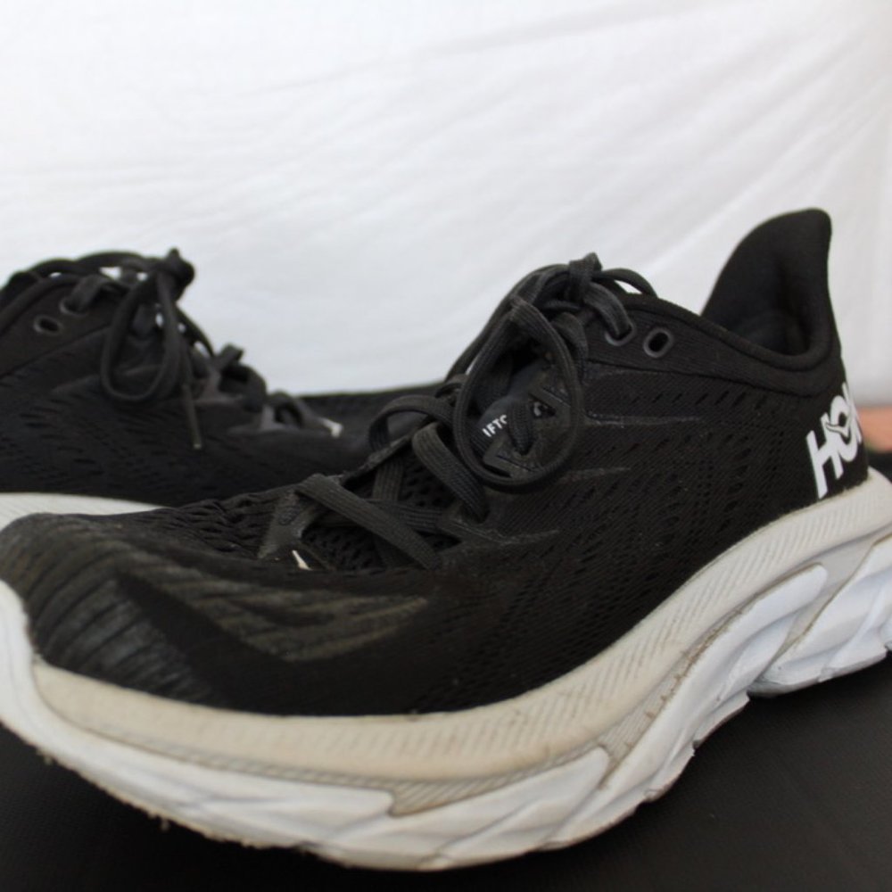 Hoka Womens Black One One Running Shoes Size 7.5 S32x18/V580/W204